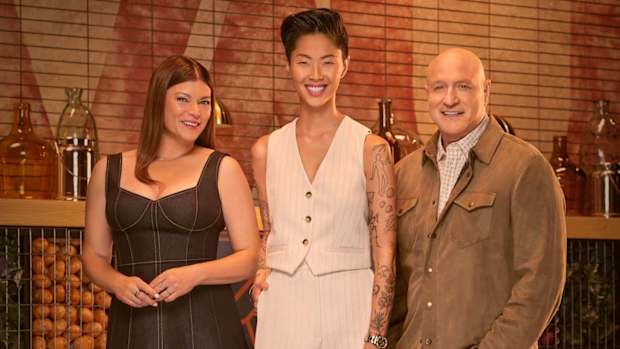 Top-Chef-Is-Back-for-Season-21-FT-BLOG0224-bb95bee071424bbaa379c8aee9309e70